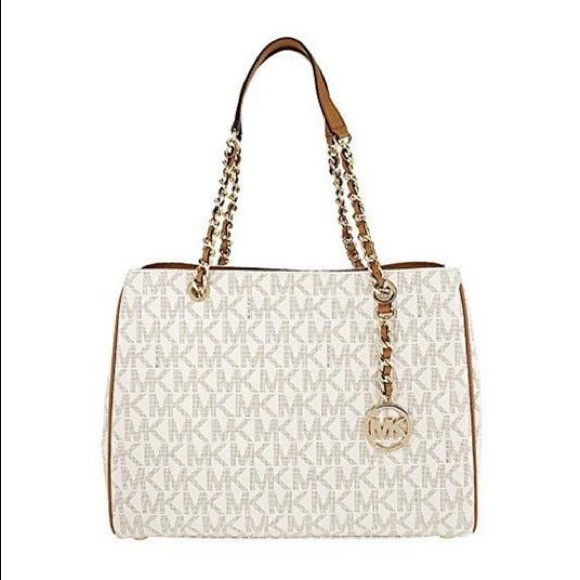 Michael Kors Large Signature Susannah Tote